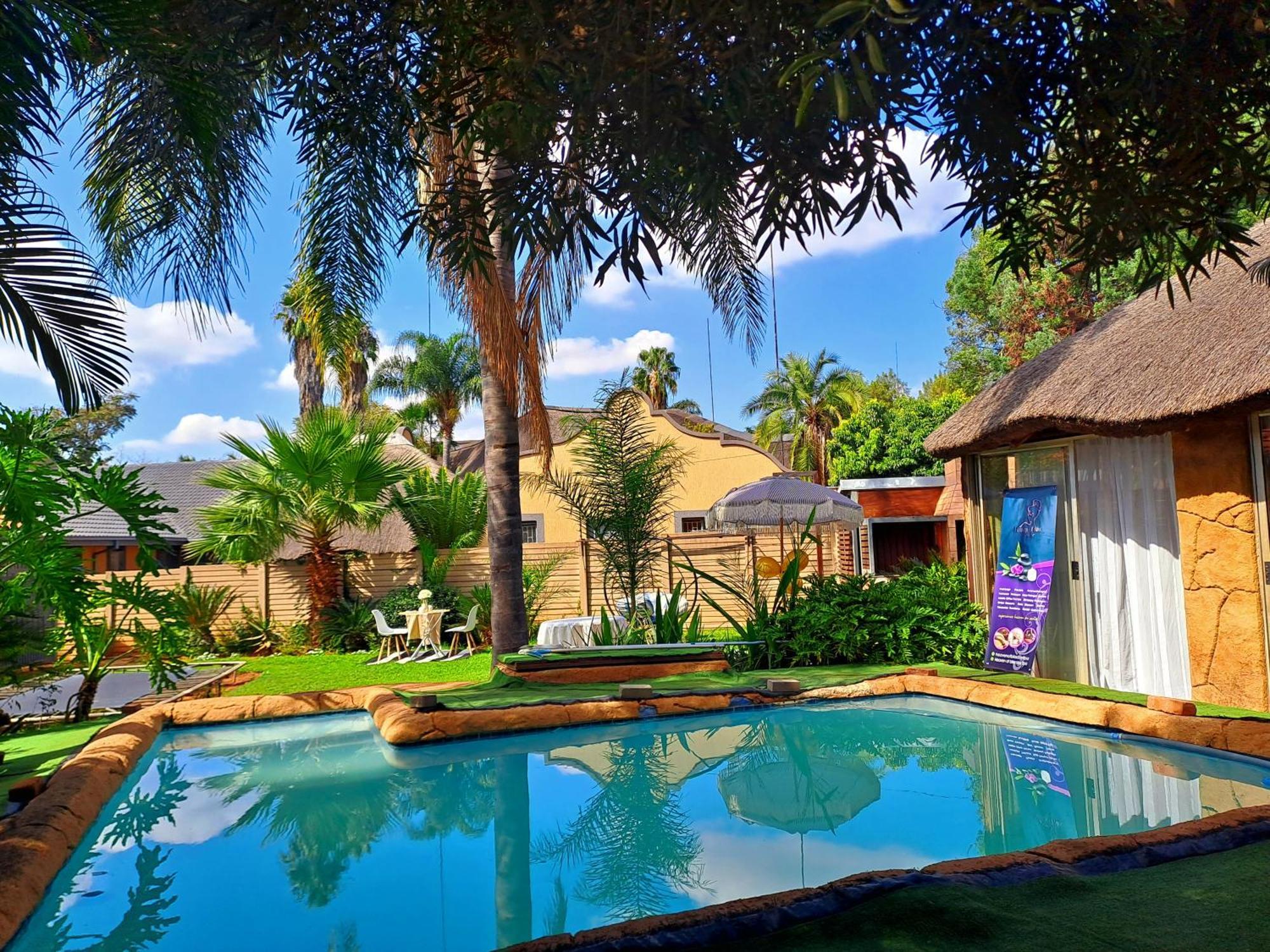 Residential Inn Pretoria-Noord Esterno foto